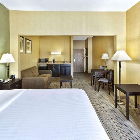 Country Inn & Suites By Radisson Benton Harbor-St Joseph Mi מראה חיצוני תמונה