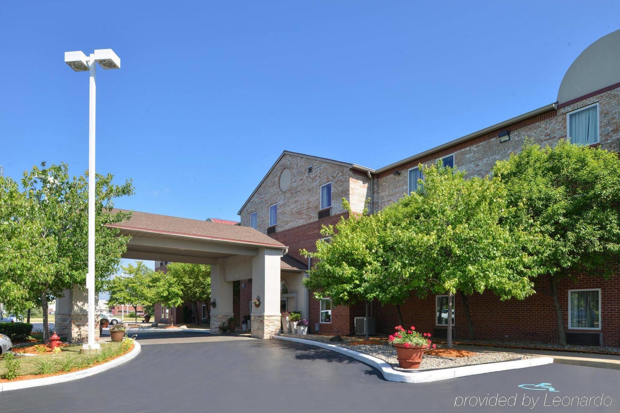 Country Inn & Suites By Radisson Benton Harbor-St Joseph Mi מראה חיצוני תמונה
